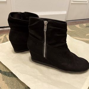 Aerosols misfit black suede wedge ankle boots